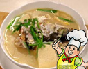 鲢鱼炖豆腐的做法